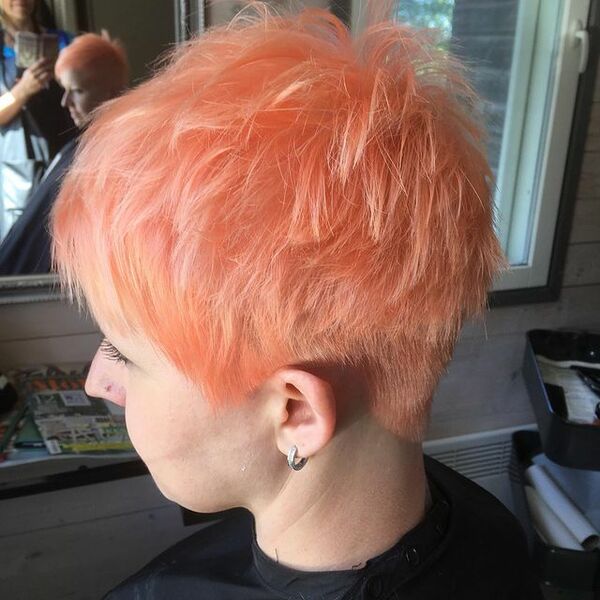 semi-permanente Haartönung ROSIE GOLD in dem Farbton Pfirsich von Herman's Amazing