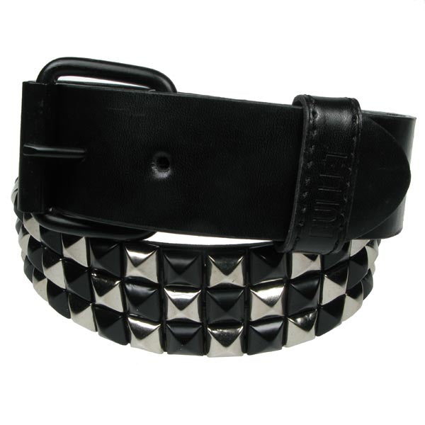 Schwarzer Nietengürtel 3-reihig Silver/Black aus Kunstleder mit silbernen und schwarzen Pyramidennieten im Schachbrettmuster von Bullet69