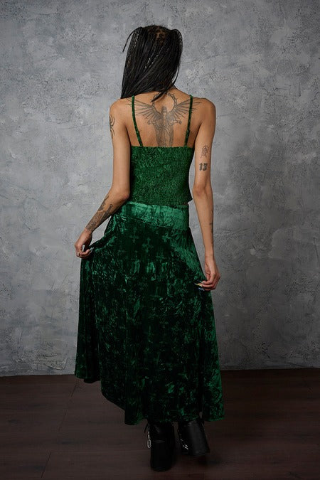 Grüner Rock Sanctum Velvet SKIRT Green mit Schnürung und Beinschlitz von Banned