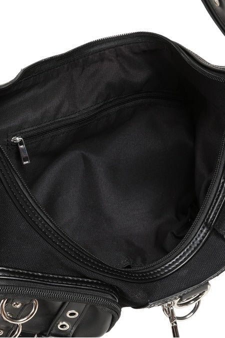 Schwarze Handtasche Nightshift Cargo Bag mit vielen Details von Banned