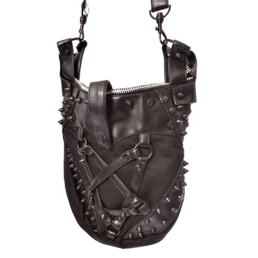 Schwarze Umhängetasche CONJURE BAG mit vielen schwarzen Nieten und dekorativer Pentagramschnürung von Vixxsin