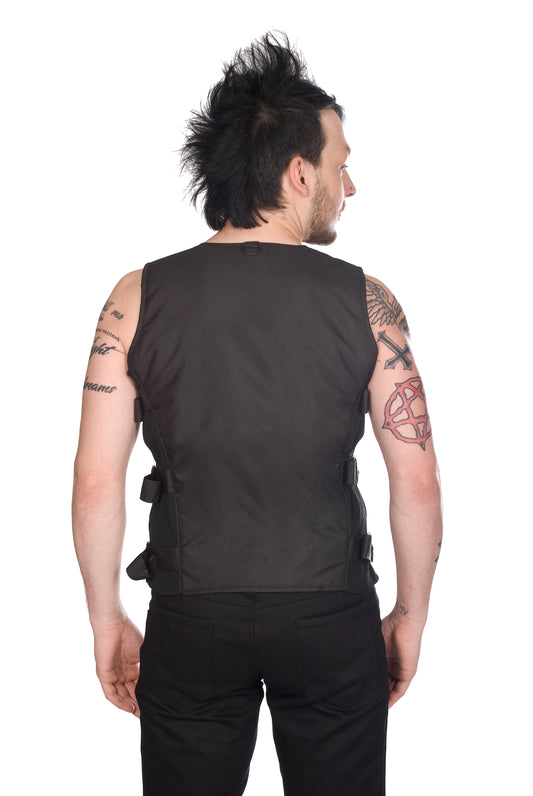 Schwarze Weste mit schwarzen Kettendetails