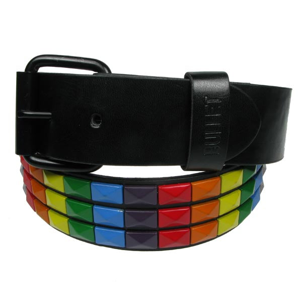 Schwarzer Nietengürtel 3-reihig Pride aus Kunstleder mit regenbogenfarbenen Pyramidennieten von Bullet69