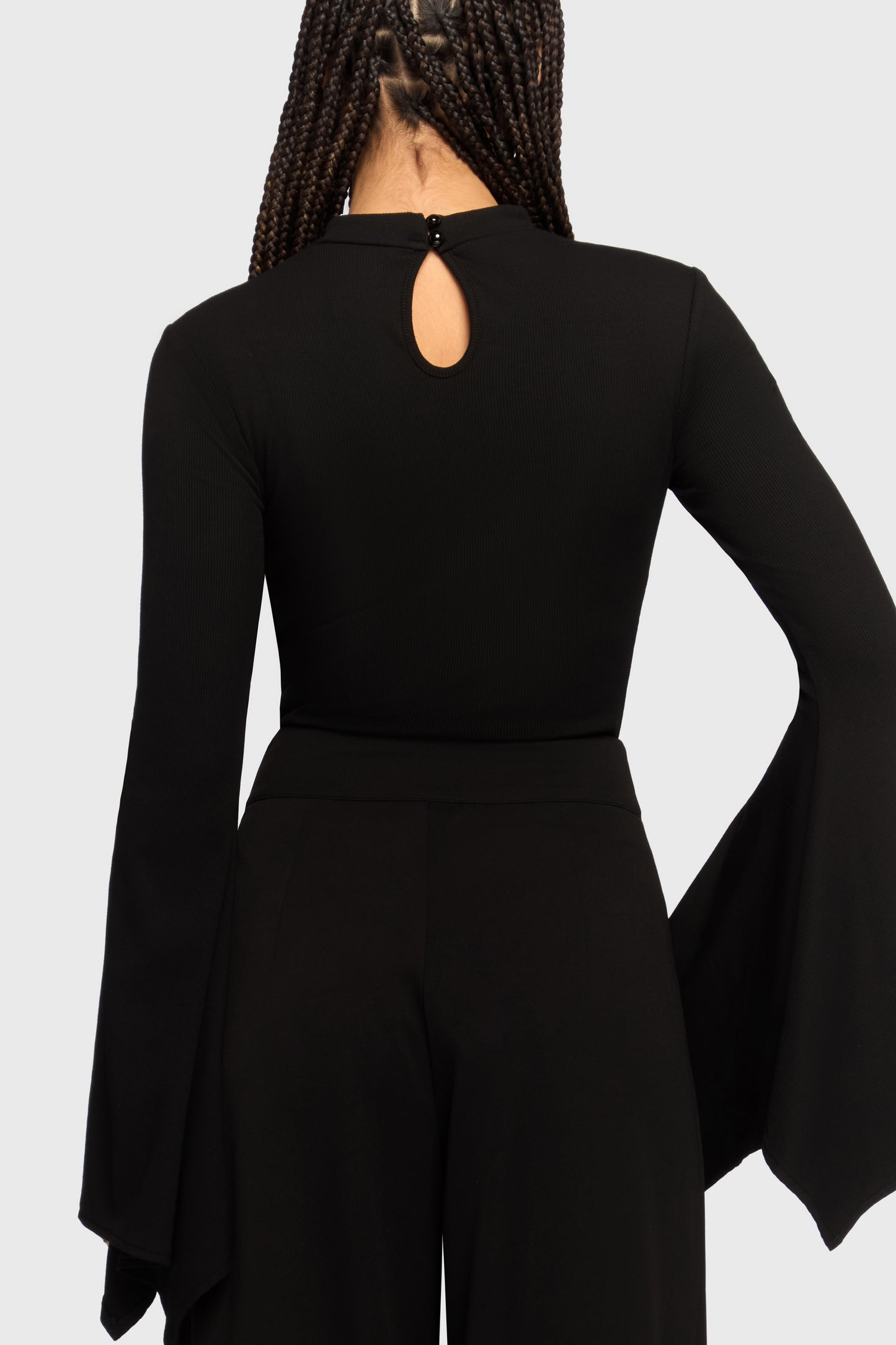 Schwarzer Body Gloom Bell Bodysuit mit Ankhstickerei von Killstar