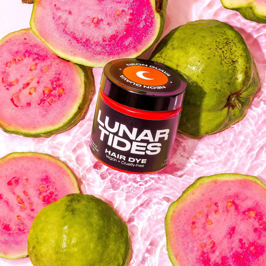 Farbbeispiel NEON GUAVA Haartönung Lunar Tides