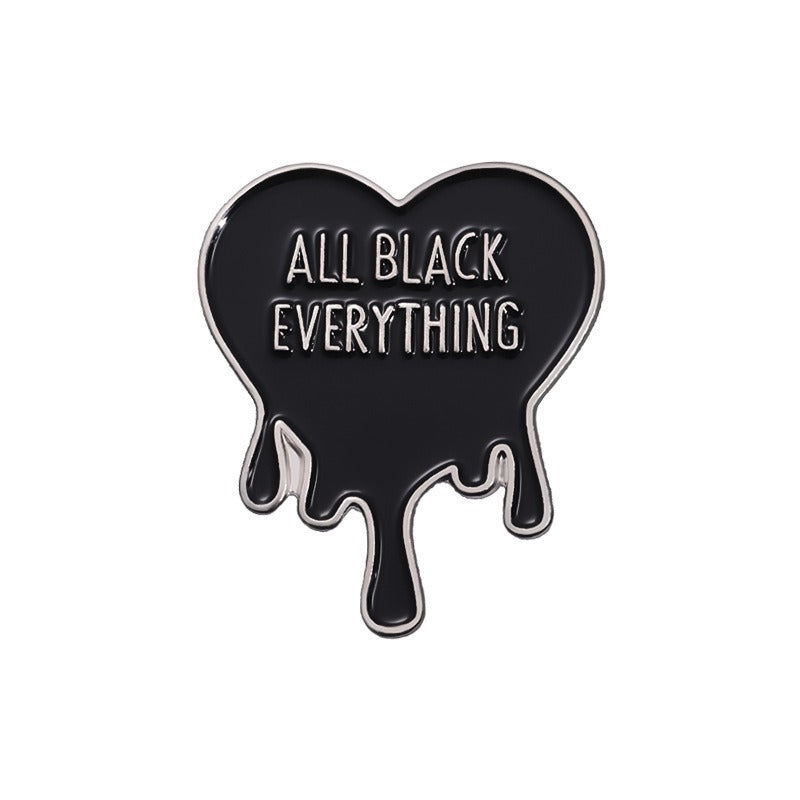 Kleiner Emaille-Anstecker ALL BLACK EVERYTHING ENAMEL PIN von Moon Attic