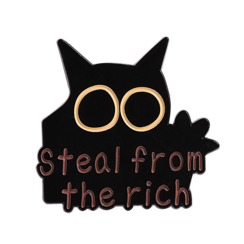 Kleiner Emaille-Anstecker STEAL FROM THE RICH ENAMEL PIN in Form einer Katze mit Moon Attic