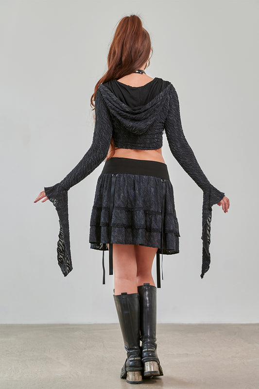 Schwarzer Rock DARK FAIRY SKIRT mit Spitzenstoff und Schnürung von Banned
