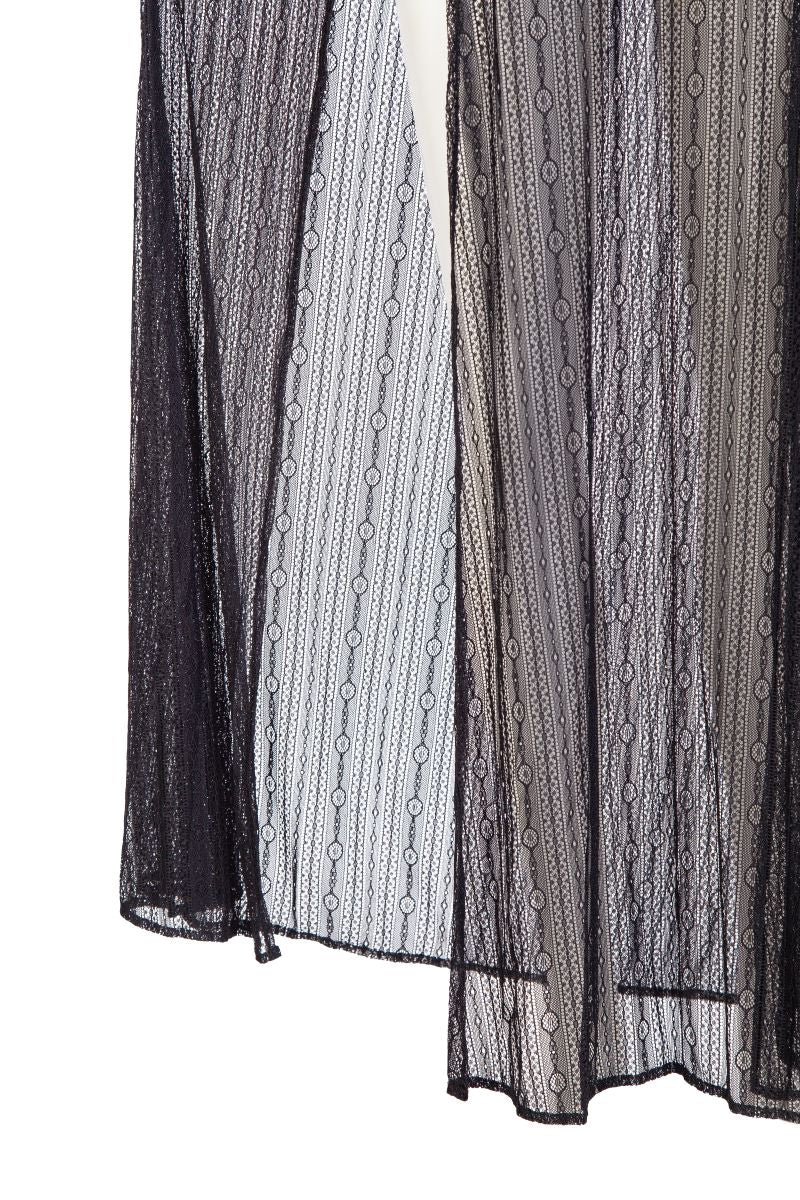 Schwarze Shorts Sagittaria Shorts with Mesh Overskirt von RNG