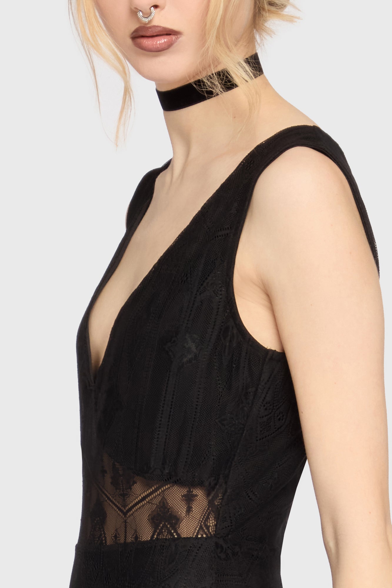 Schwarzes Kleid Vesper Wraith Midi Dress mit Spitzenstoff von Killstar
