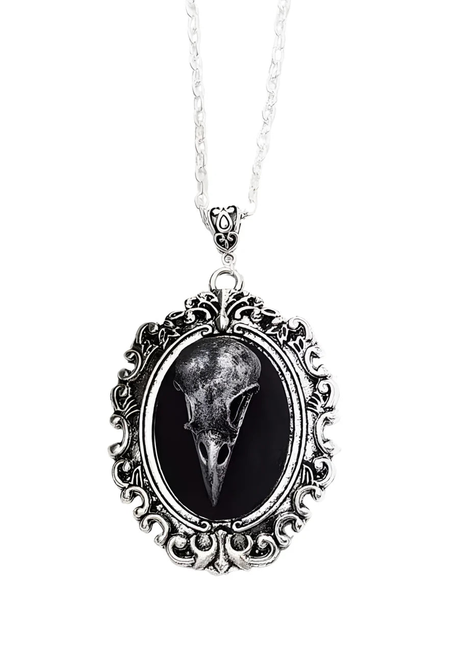 EASURE GOTHIC CROW SKULL HALSKETTE