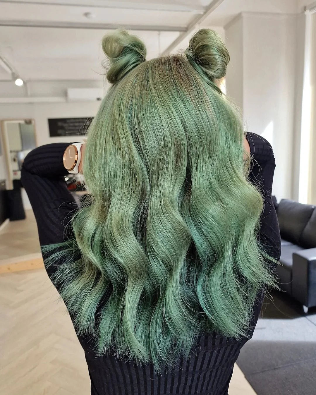 semi-permanente Haartönung JORGE MOSS in dem Farbton Moosgrün von Herman's Amazing