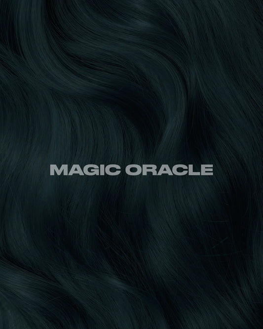 semi-permanente Haartönung Magic Oracle in dem Farbton dunkles Petrol mit schwarzen Untertönen von Lunar Tides
