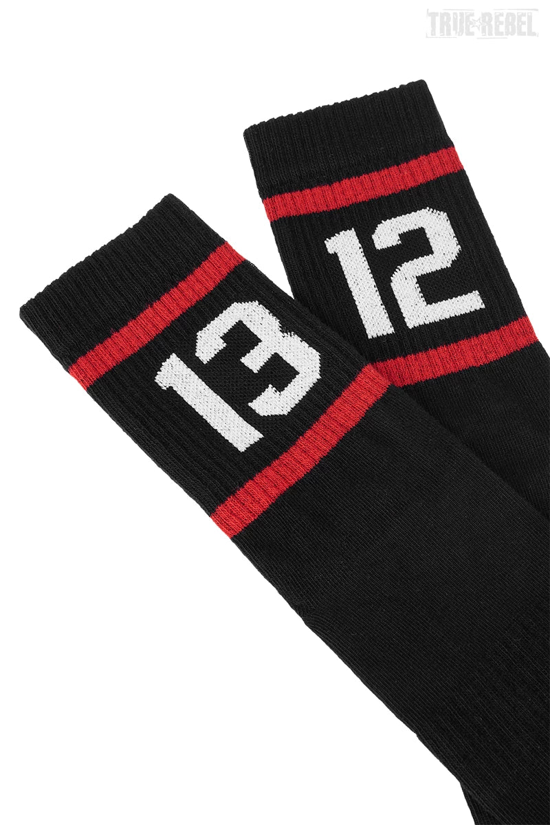 Schwarze Socks 1312 Stripes Black mit 1312 Schriftzug und Streifen über und unter der Schrift von Sixblox