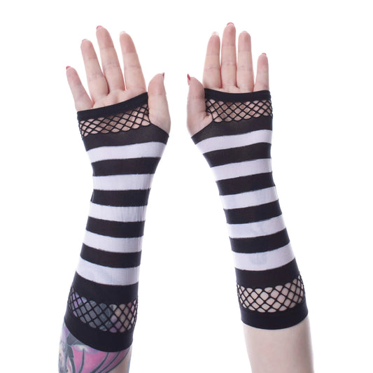 Gestreifte BLACK/WHITE STRIPED MESH GLOVES mit Fishnetz-Einsätzen oben und unten und mit Daumenlöchern von Poizen Industries