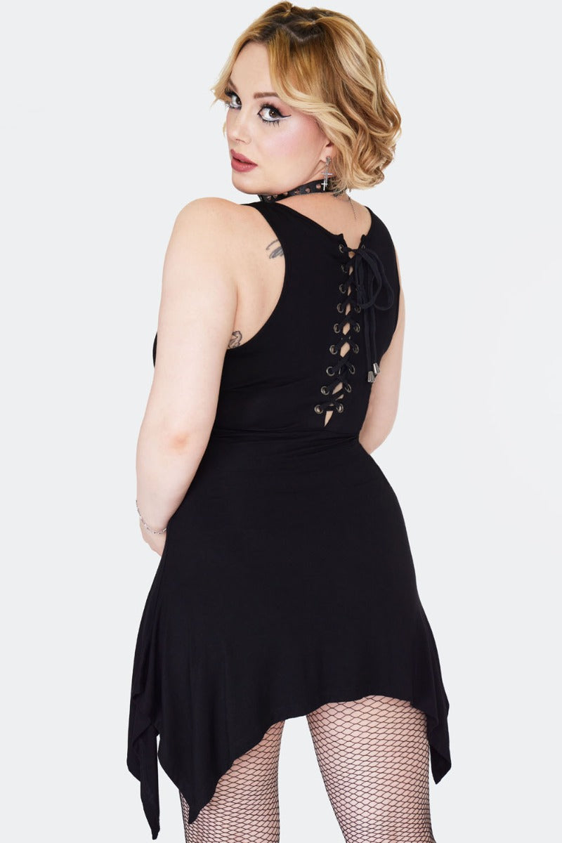 Rückseite mit Schnürung