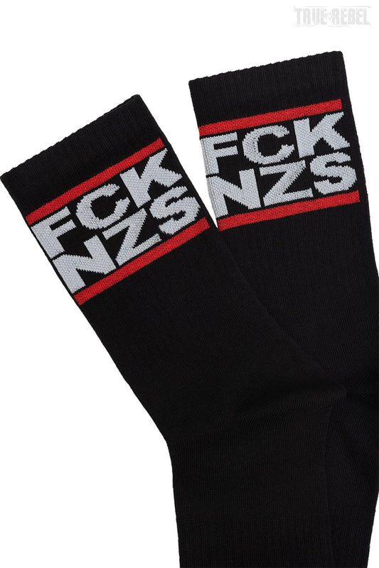 Schwarze Socks Classic Black mit klassischem FCK NZS Logo von True Rebel