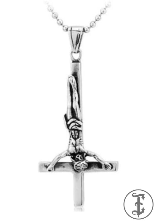 Silberfarbende Inverted Cross Kette mit umgedrehtem Jesuskreuz-Anhänger von Easure