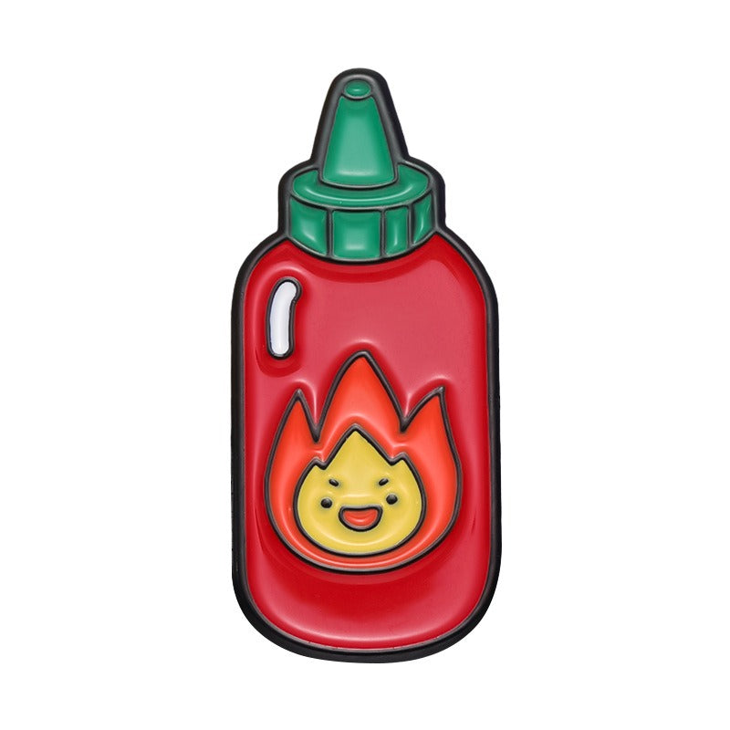 Kleiner, roter Emaille-Anstecker HOT SAUCE ENAMEL PIN von Moon Attic