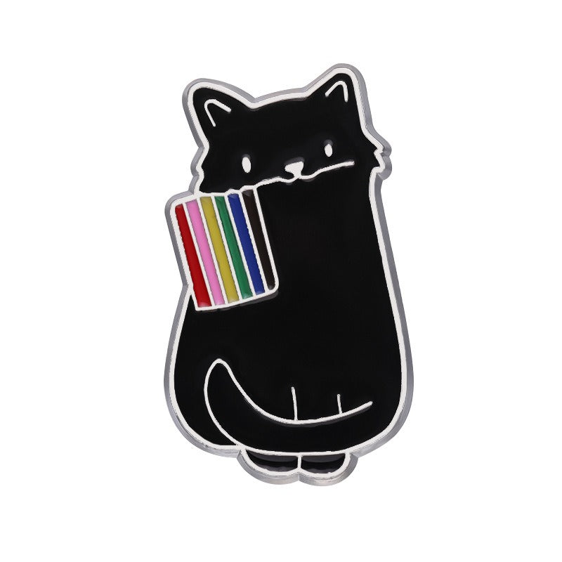 Kleiner Emaille-Anstecker PROUD BLACK CAT ENAMEL PIN von Moon Attic