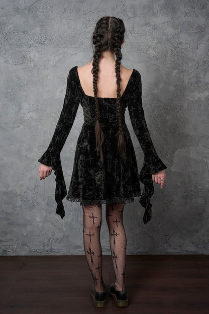 Schwarzes Kleid Sanctum Velvet Dress Black mit Schnürung und Samtstoff von Banned