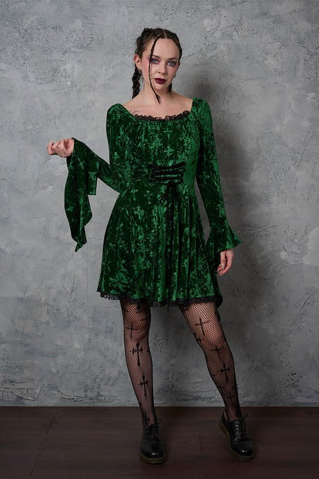 Grünes Kleid Sanctum Velvet Dress Green mit Schnürung und Samtstoff von Banned