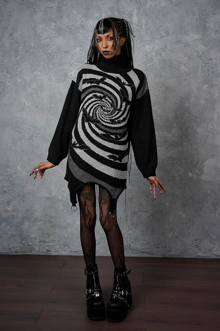 Schwarzes Kleid Twisted Batfall Knitted Dress mit grauem Strudeldesign von Banned
