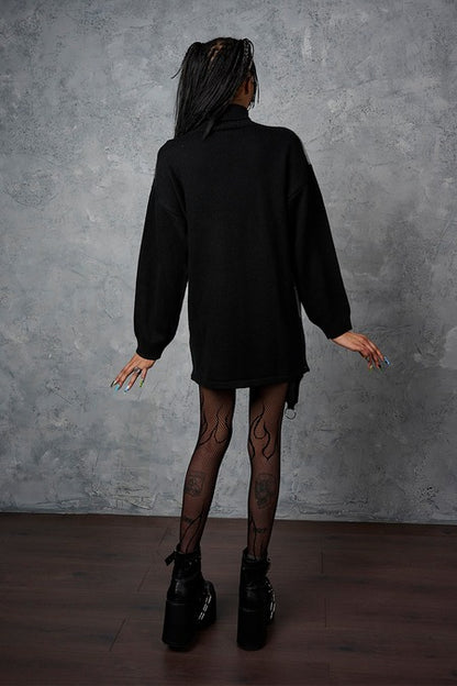 Schwarzes Kleid Twisted Batfall Knitted Dress mit grauem Strudeldesign von Banned