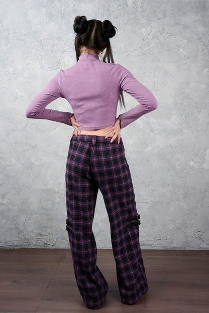 Schwarz-lila-karierte, lockere Stoffhose Checkpoint Chaos Trousers Purple von Banned