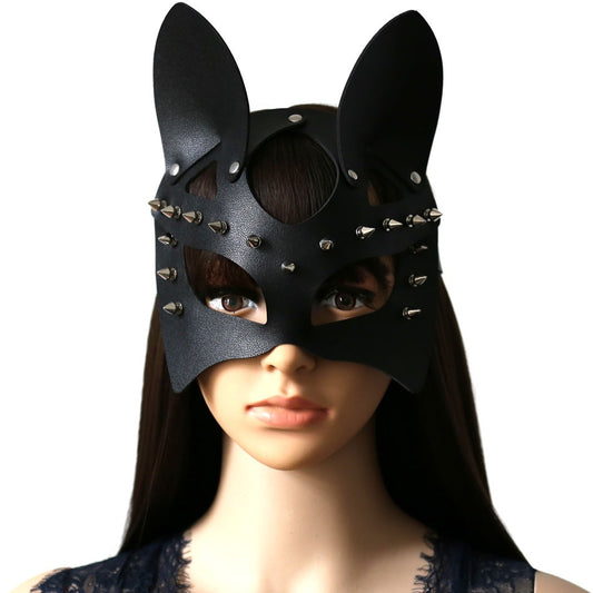 Schwarze Kunstledermaske BUNNY SPIKE MASK mit Killernieten und Hasenohren von Moon Attic