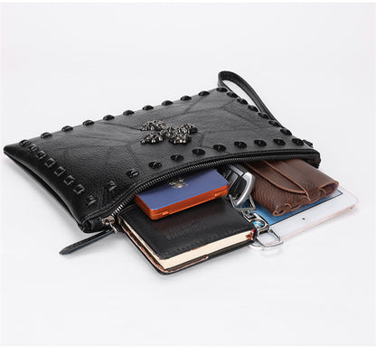 Kleiner Kunstlederbeutel CROSS POUCH mit großem Kreuz und kleinen Nieten von Moon Attic