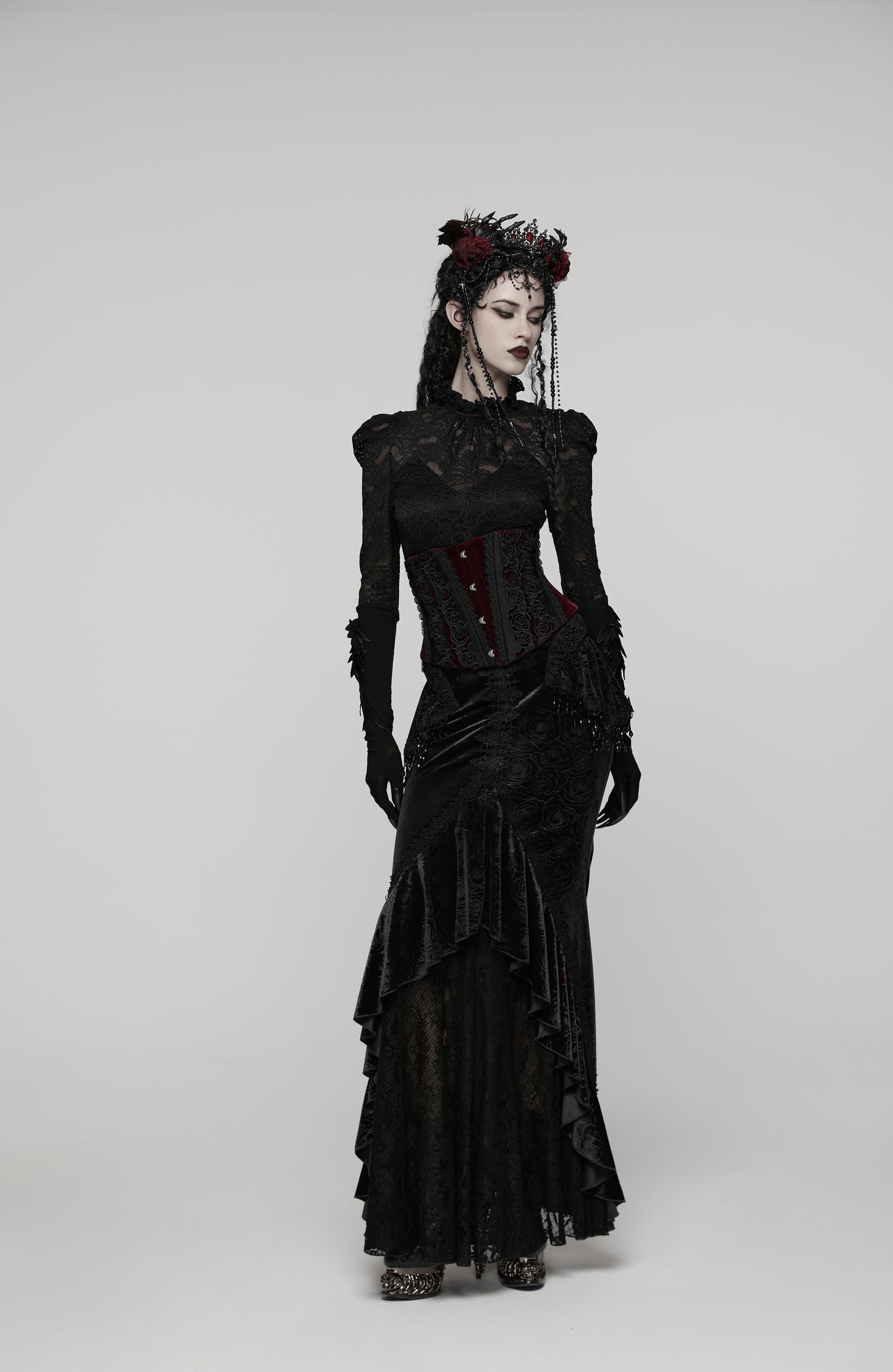 Taillengürtel im Korsettstil ROSE ROUGE WAIST CORSET aus rotem Samtstoff von Punk Rave