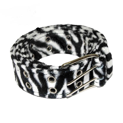 Schwarz-weißer Gürtel 2-reihig Zebra Ösen mit Kunstfell