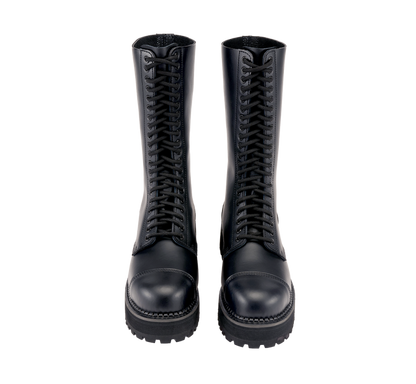 Schwarzer Stiefel Plateau Phantom Boots 20 Loch von Brandit.