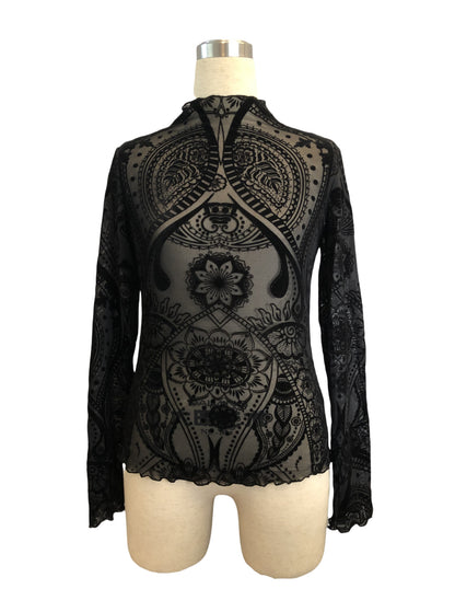 Schwarzes, langärmliges Oberteil Tattoo Mesh Top mit detailliertem Print von Moon Attic