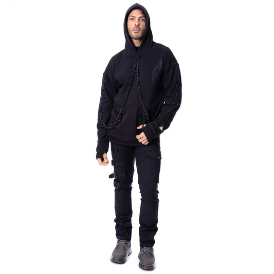 Schwarze Jacke ASH VALE HOOD mit mehreren Kettendetails von Chemical Black