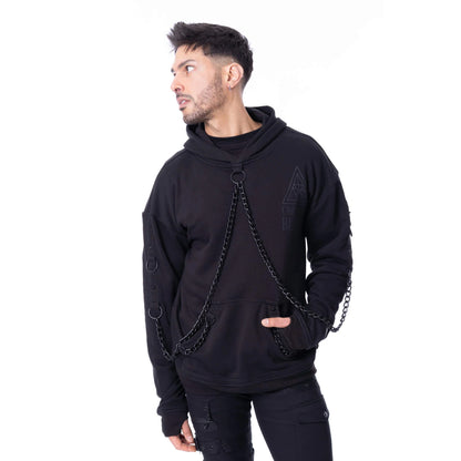 Schwarze Jacke ASH VALE HOOD mit mehreren Kettendetails von Chemical Black