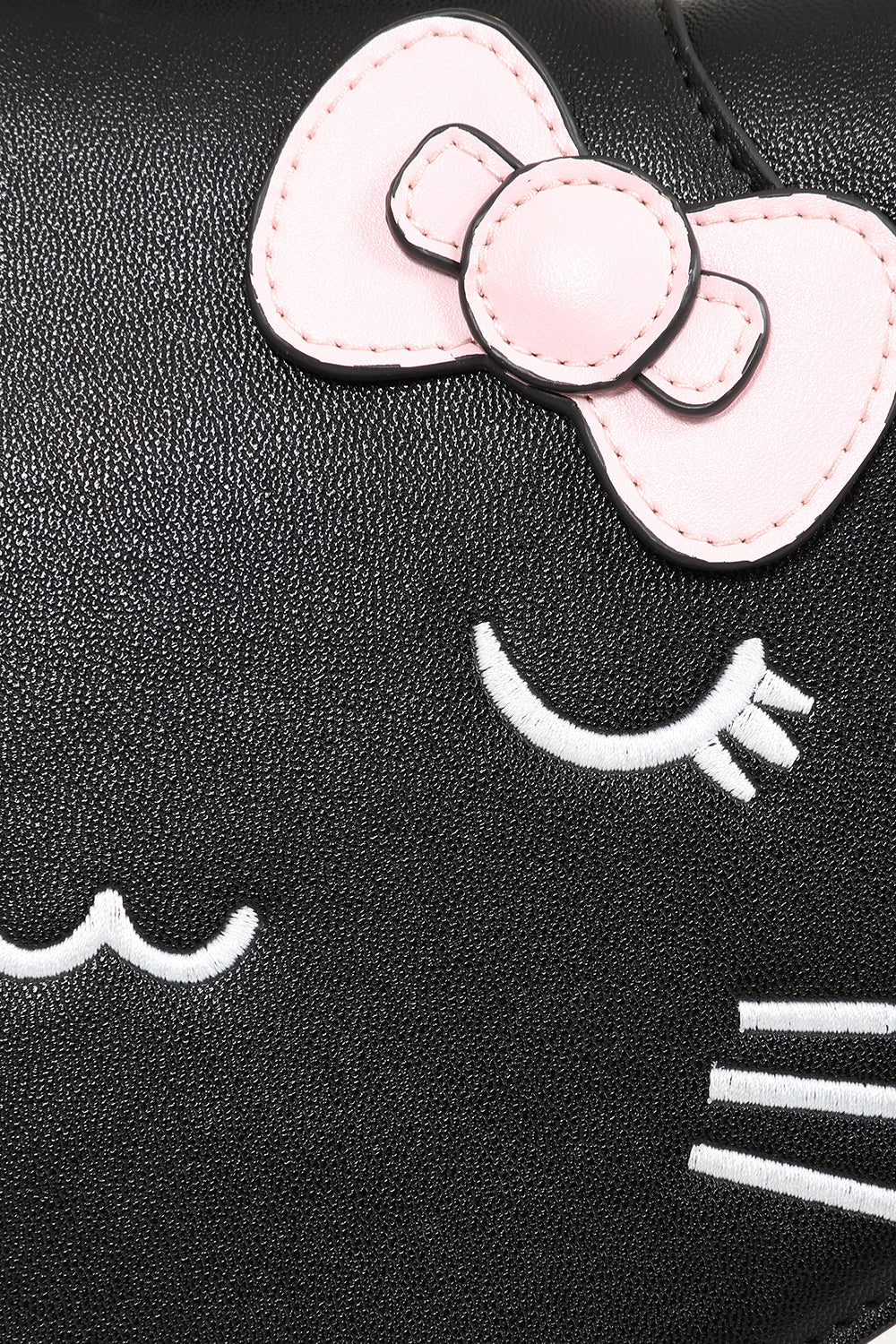 Schwarze Tasche Meowgical Dreams Handbag in Katzenkopfform mit rosaner Schleife von Banned&nbsp;