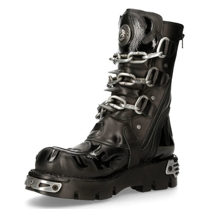 Schwarzer Stiefel aus Leder BOOTS REAKTOR SKULL mit vielen silberfarbenen Stahlelementen und Flammen und Schädel Design von NEW ROCK