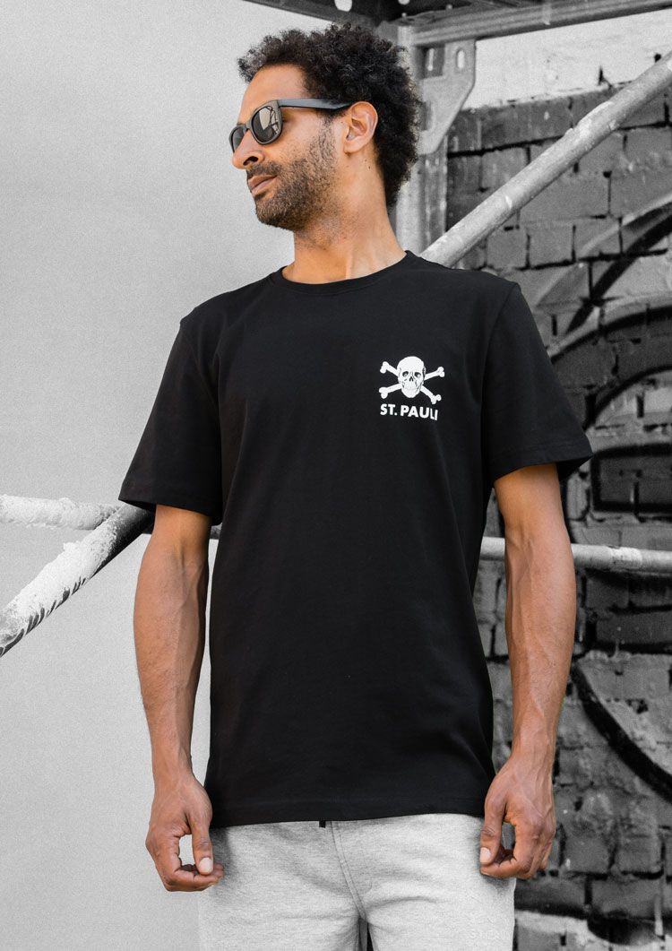 Schwarzes St.Pauli T-Shirt Totenkopf II