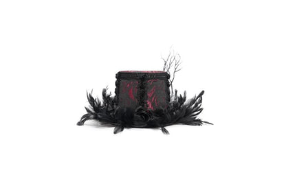 Gotischer Brokathut Mystic Palace Hat mit rotem Rosenmuster, Zweigen und Federn von Eva Lady