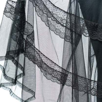 Schwarzer Rock ELIORA SKIRT aus Meshstoff mit Spitzenelementen von Poizen Industries
