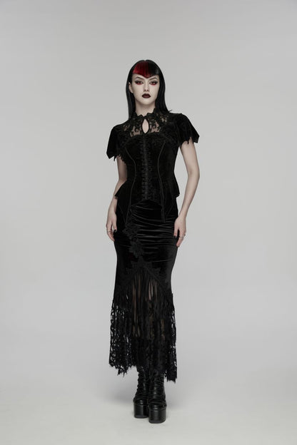 Schwarzes Samt-Oberteil Roses Rhapsody Top im romantischen Gothic-Stil mit kurzen Flatterärmeln, Spitzen-Ausschnitt und Rüschendetails von Punk Rave