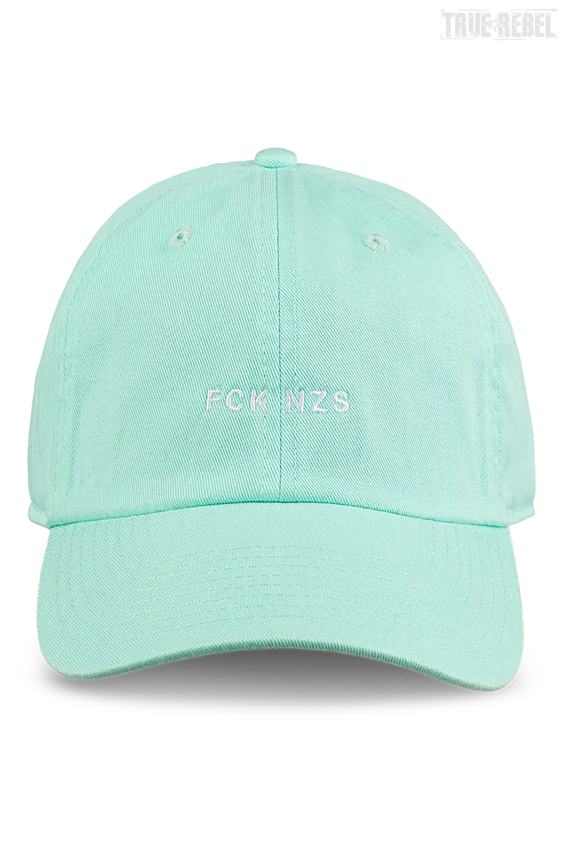 Mintgrünfarbene Kappe FCK NZS Cap Mint mit kleiner, weißer Stickerei von True Rebel