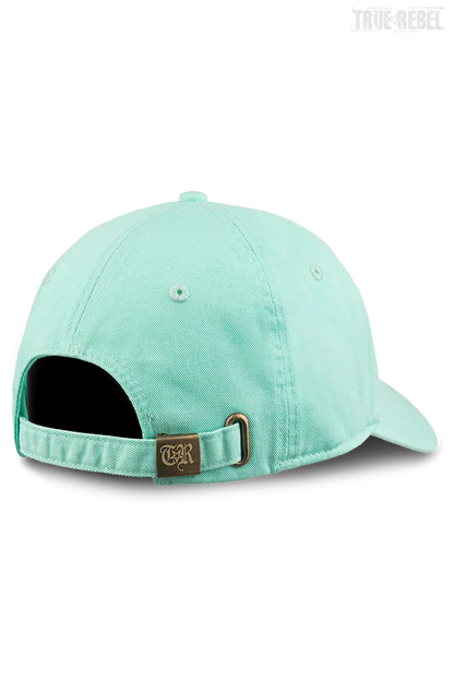 Mintgrünfarbene Kappe FCK NZS Cap Mint mit kleiner, weißer Stickerei von True Rebel