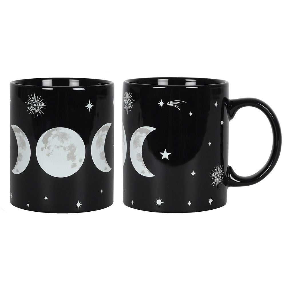 Schwarze Tasse Triple Moon Mug mit Mondphasen-Print, sowie kleinen Strenendetails