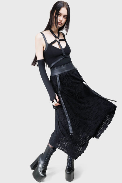 Schwarzer, langer Rock GLOOMARA SKIRT im Used-Look mit Kunstlederbund und -zierriemen von Killstar