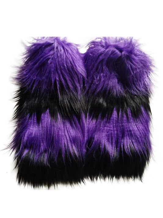Lila-schwarze Kunstfell-Beinstulpen Purple Fur Stripped Gaiters von Moon Attic