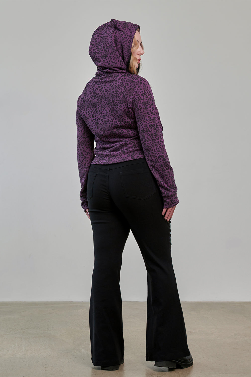 Lilane Kapuzenjacke VAMPIRE KITTY HOODIE PURPLE mit Leopardenmuster und Katzenohren von Banned