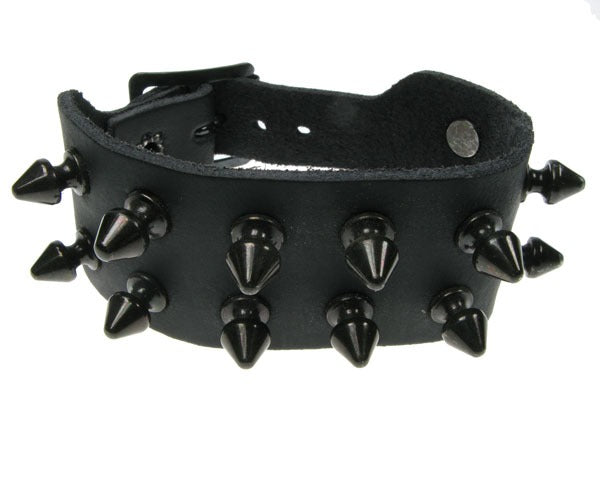schwarzes Armband 2reihig mit schwarzen Killernieten